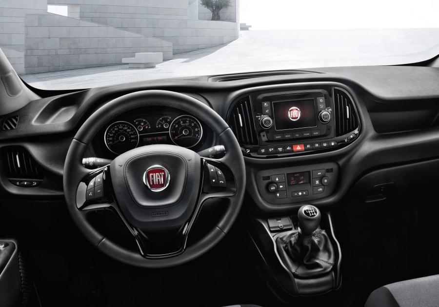 Торпедо Fiat Doblo Cargo (263) 2015 года  (фото 12 из 40)